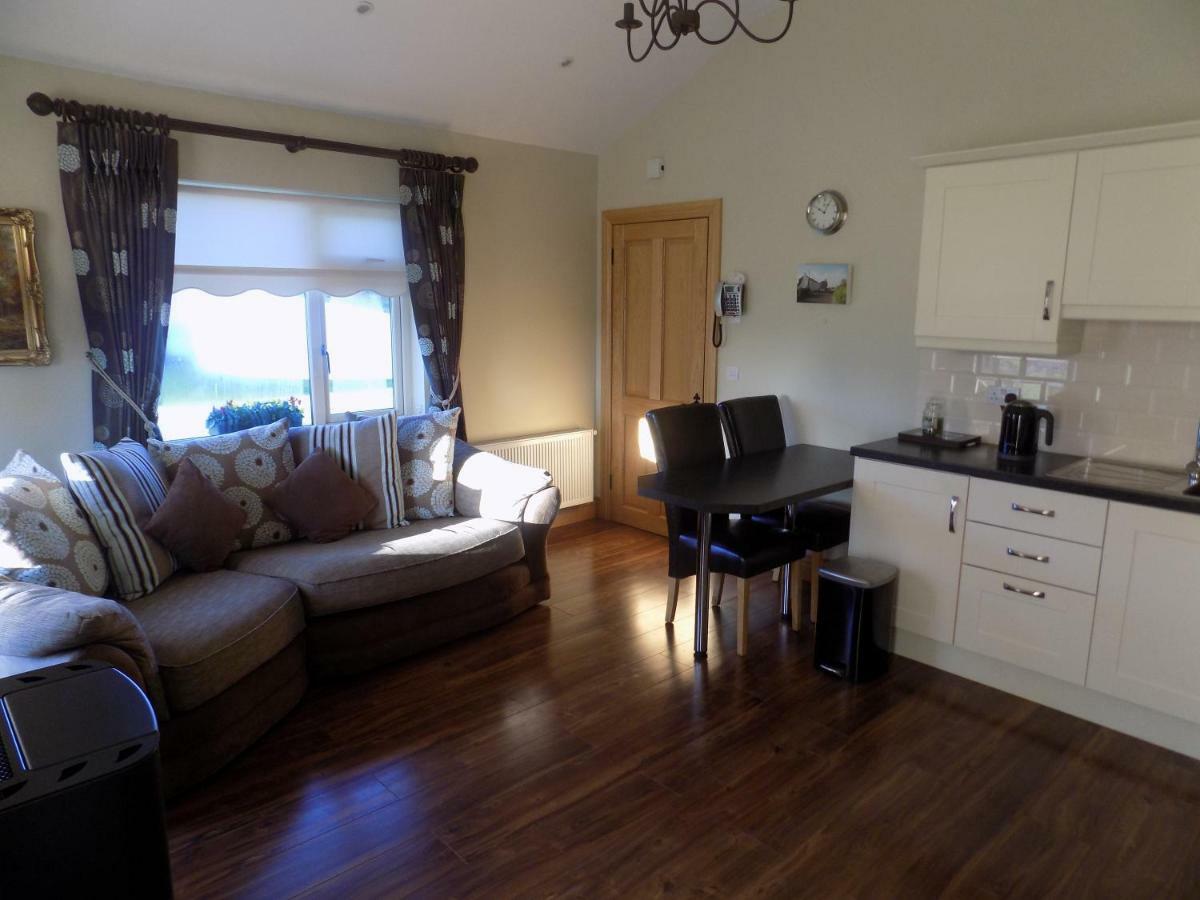 Chapel Meadow Lodge Clonard Ngoại thất bức ảnh